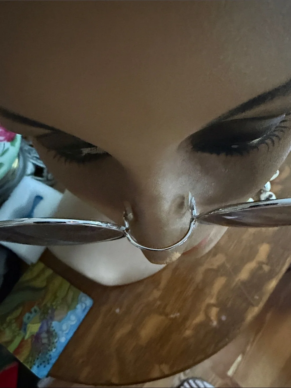 Round Metal Frame Sunglasses in Silver - Women Accessories